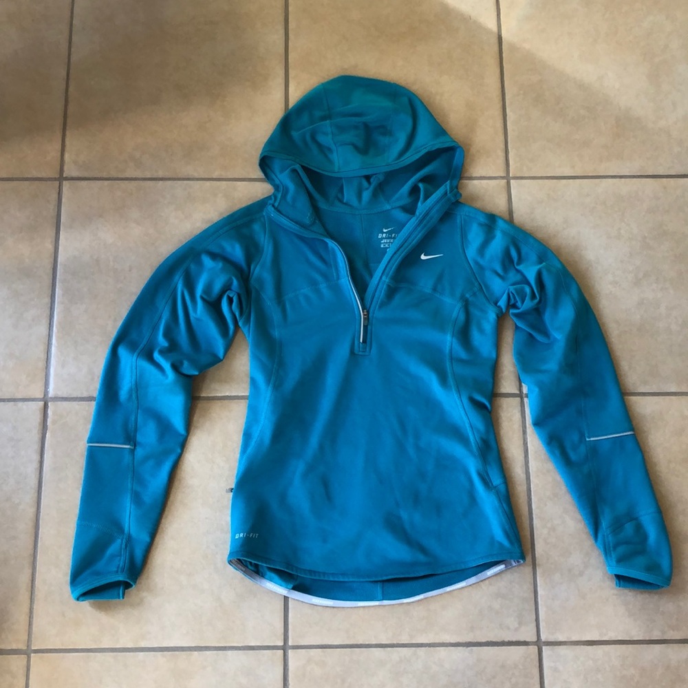 Nike women’s dri-fit quarter-zip running jacket